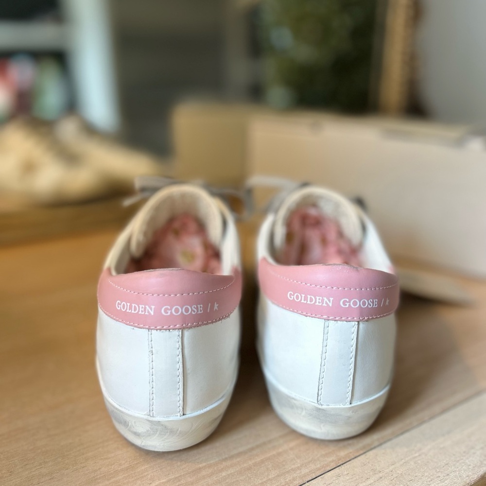 Golden Goose SUPER STAR Rare ❤️White Sneakers with Pink Accents and Beige Star - Picture 8 of 15